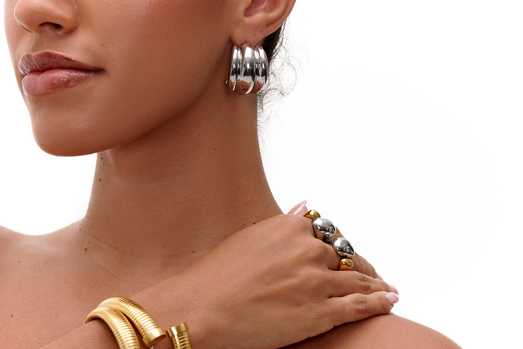 LOU EARRING